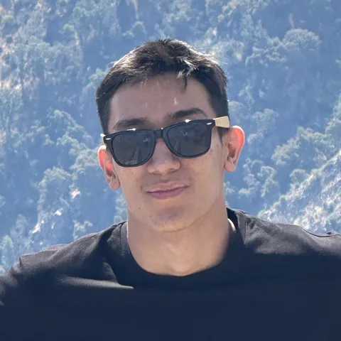 Alek Serro